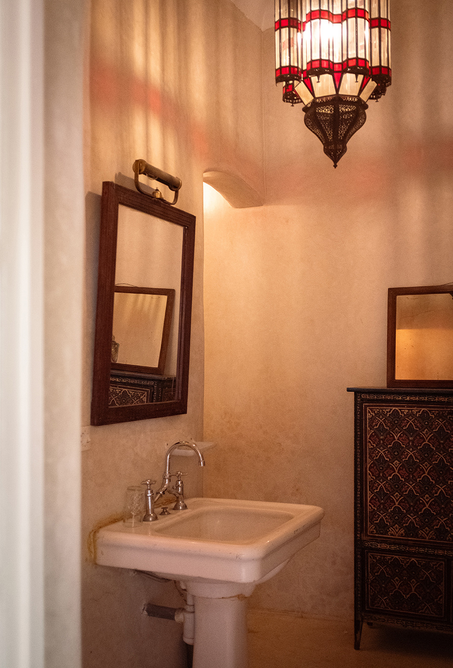 3_bcdf_studio_2026_riad_dar_rbaa_laroub_chambre_rouge-09